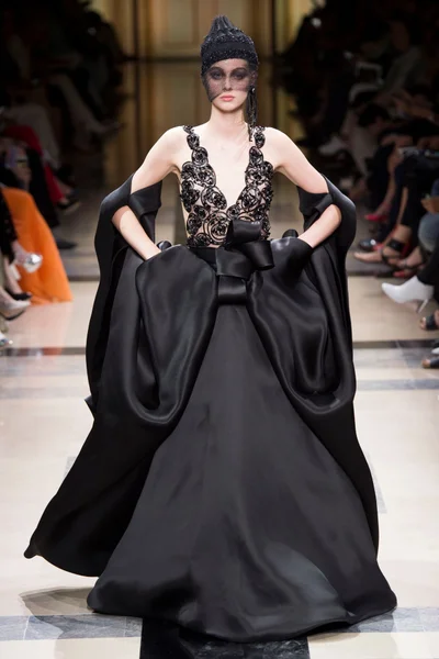 Look 62